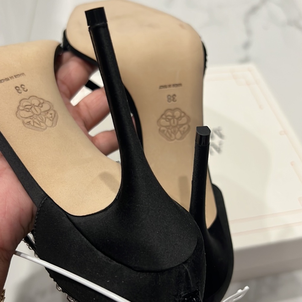 Alexander McQueen heels - Picture 11 of 12
